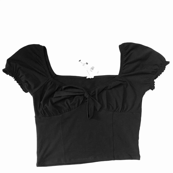 Pretty Bow Top-Garage - Picture 1 of 2